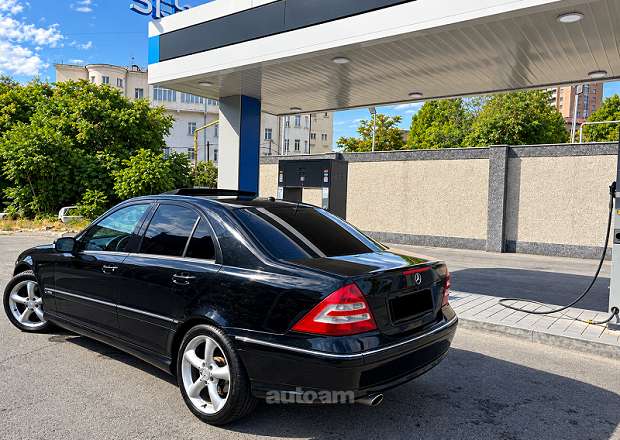 Mercedes-Benz C 230 2006 — photo 4