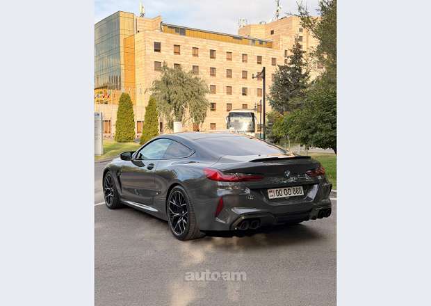 BMW M8 2020 — լուսանկար 2