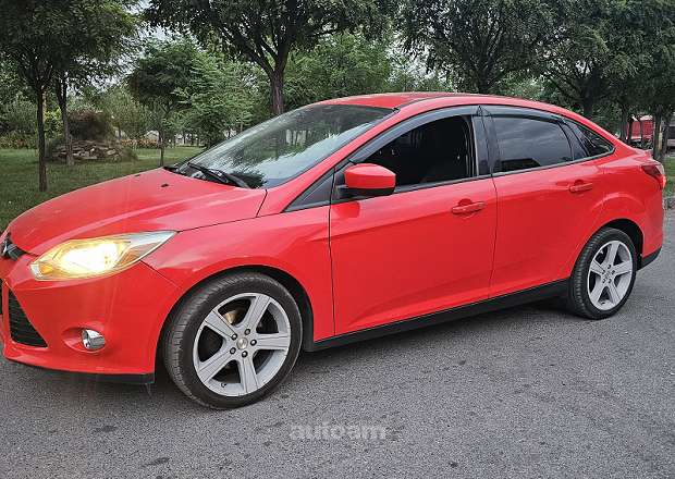 Ford Focus 2011 — լուսանկար 3