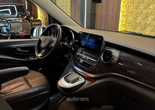 Mercedes-Benz EQV