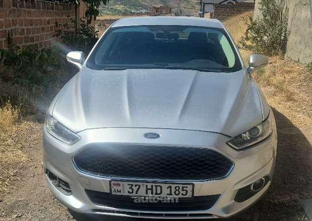 Ford Fusion 2012 — լուսանկար 1
