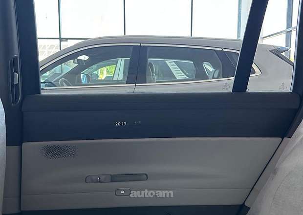 Volkswagen ID.ERA 9X