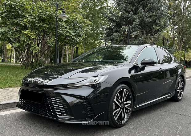 Toyota Camry 2024 — լուսանկար 1