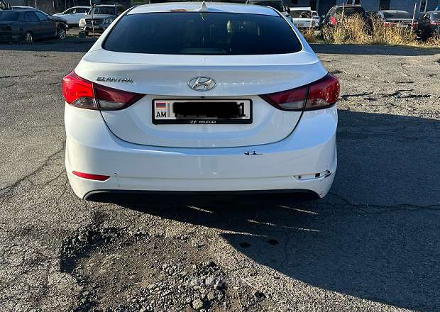 Hyundai Elantra 2014 — photo 7