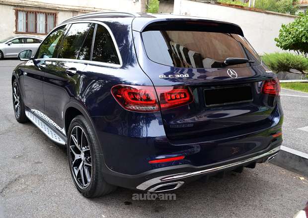 Mercedes-Benz GLC 300