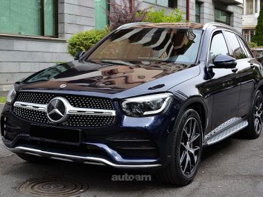 Mercedes-Benz GLC 300  2020 