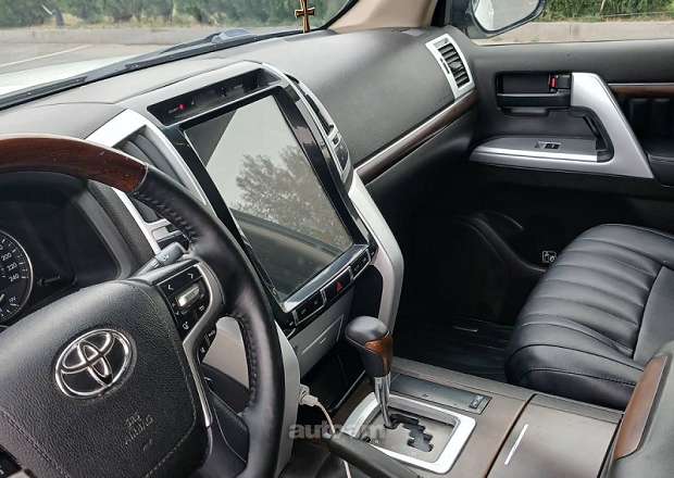 Toyota Land Cruiser 200 2009 — լուսանկար 5