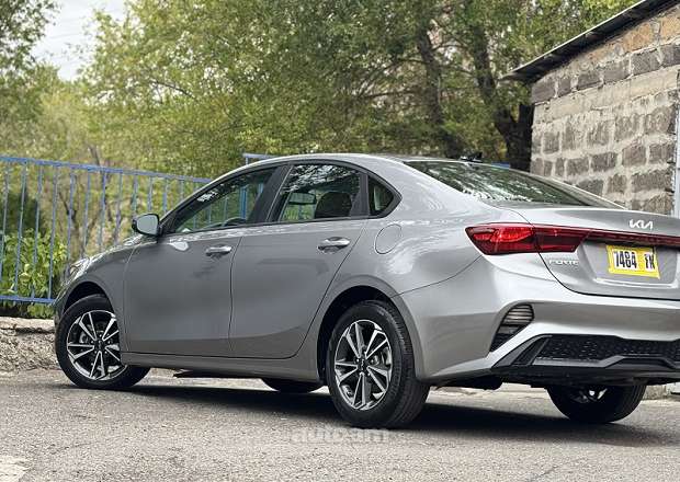 Kia Forte 2024 — լուսանկար 12