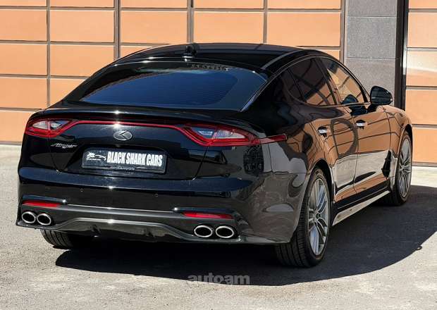 Kia Stinger 2018 — photo 4