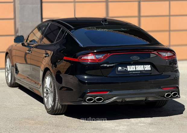 Kia Stinger 2018 — photo 5