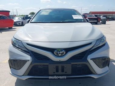 Toyota Camry  2024 