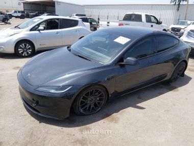 Tesla Model 3  2025 