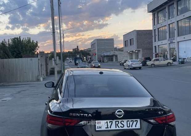 Nissan Sentra 2020 — լուսանկար 9
