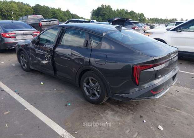 Kia K4