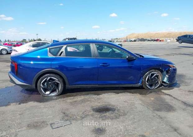 Kia K4