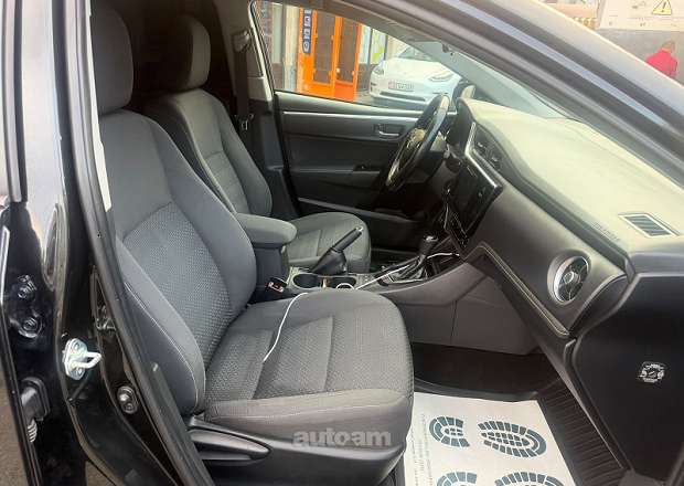 Toyota Corolla 2018 — լուսանկար 7