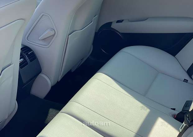 Mercedes-Benz C 300 2012 — լուսանկար 10