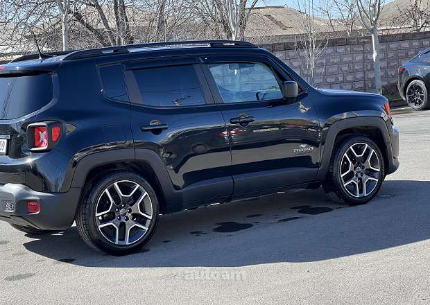 Jeep Renegade 2020 — լուսանկար 3