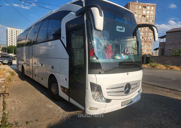 Mercedes-Benz Travego