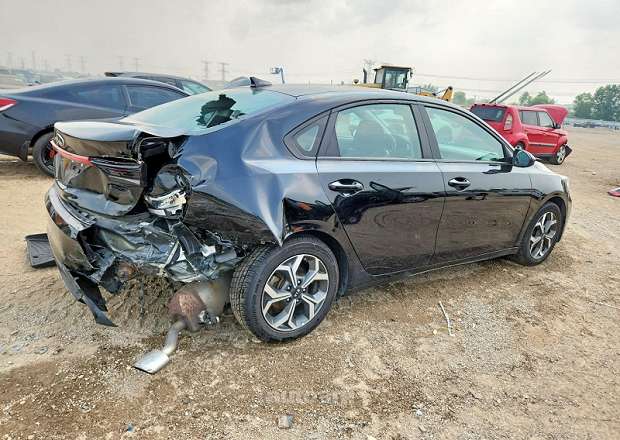 Kia Forte 2021 — photo 4