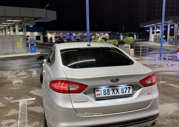 Ford Fusion