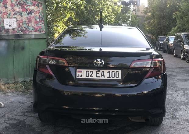 Toyota Camry 2012 — լուսանկար 4