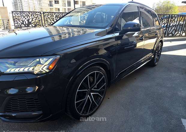 Audi Q7 2021 — լուսանկար 6