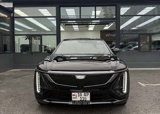 Cadillac Lyriq 2024 — photo 1