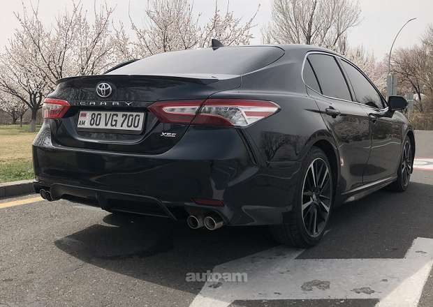 Toyota Camry 2019 — photo 9
