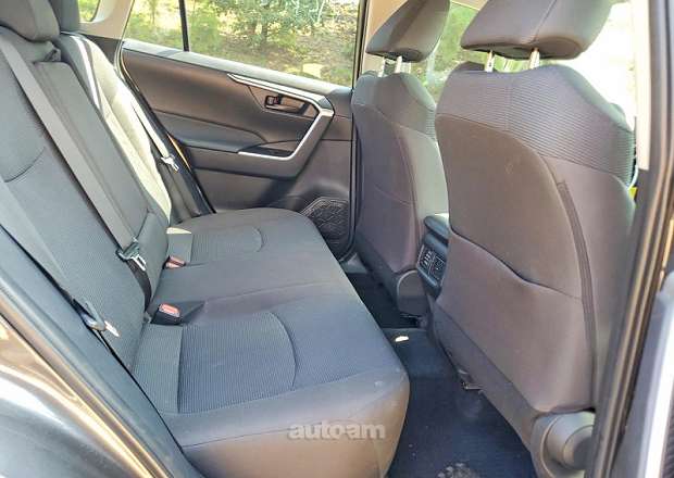 Toyota Rav 4 2025 — photo 8