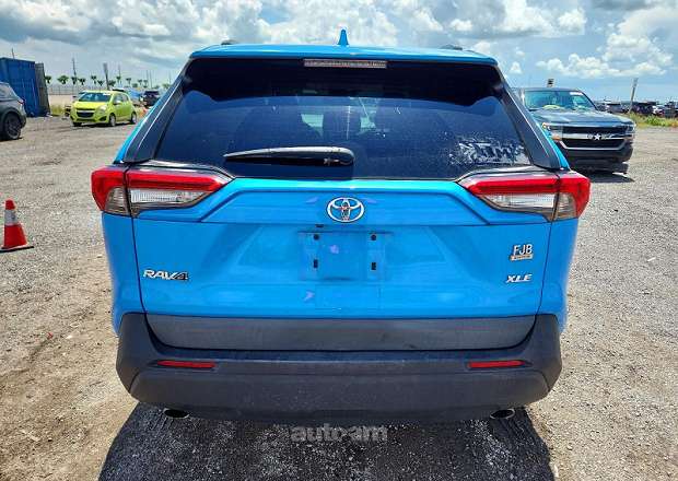 Toyota Rav 4 2021 — լուսանկար 6