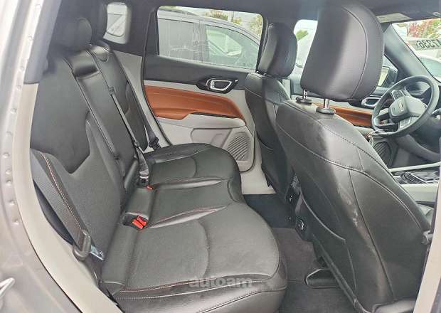 Jeep Compass 2023 — լուսանկար 8