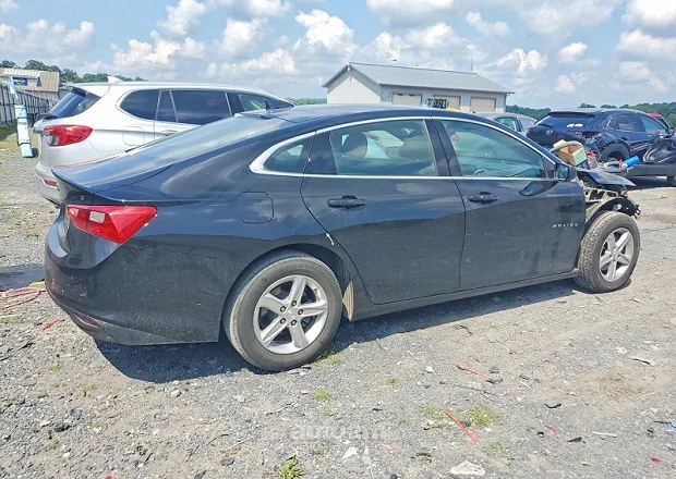 Chevrolet Malibu 2023 — լուսանկար 3