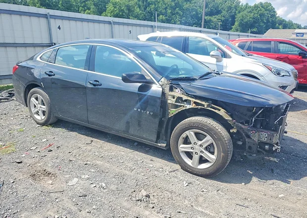 Chevrolet Malibu 2023 — լուսանկար 4