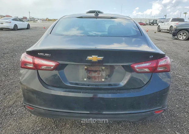 Chevrolet Malibu 2022 — լուսանկար 6