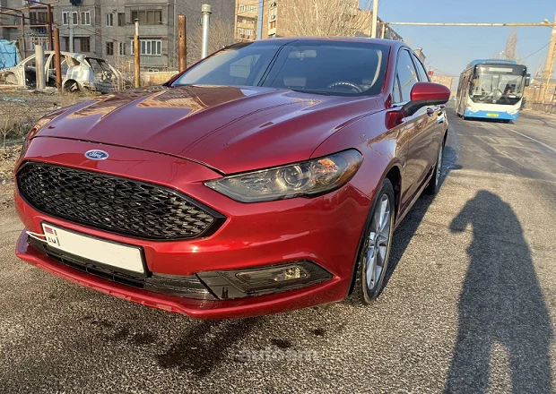Ford Fusion 2017 — լուսանկար 2