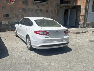 Ford Fusion, 2016