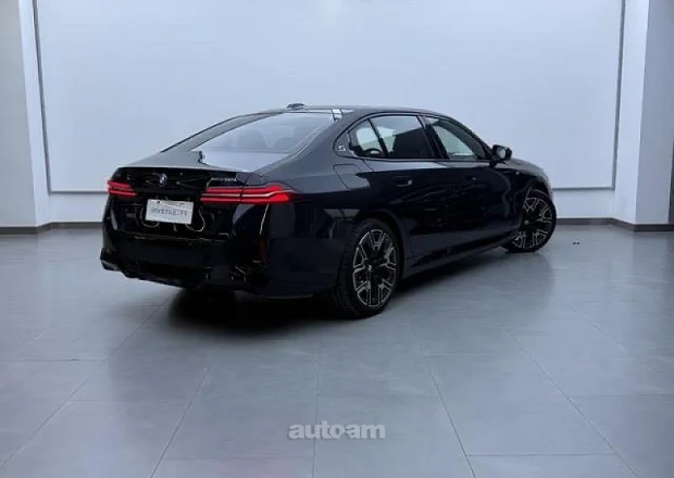BMW i5 2025 — լուսանկար 3