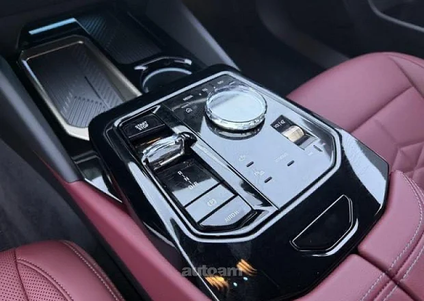 BMW i5 2025 — լուսանկար 6