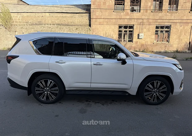 Lexus LX 600 2024 — լուսանկար 4