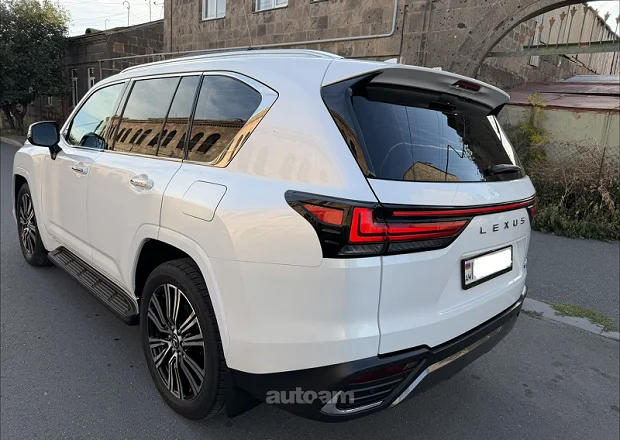 Lexus LX 600 2024 — լուսանկար 6