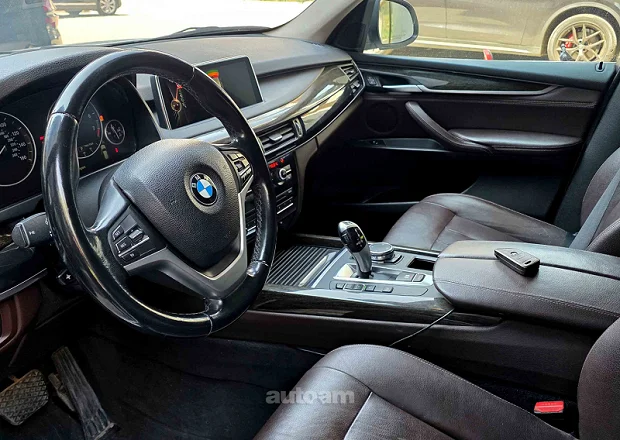 BMW X5 2016 — լուսանկար 10