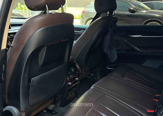 BMW X5 2016 — լուսանկար 13