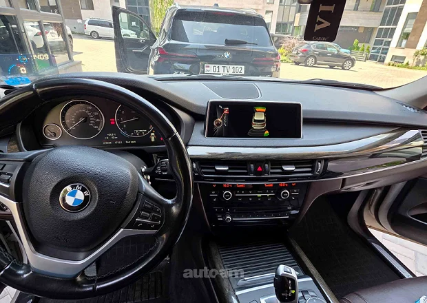 BMW X5 2016 — լուսանկար 15