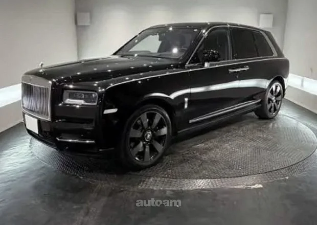 Rolls Royce Cullinan 2019 — լուսանկար 1