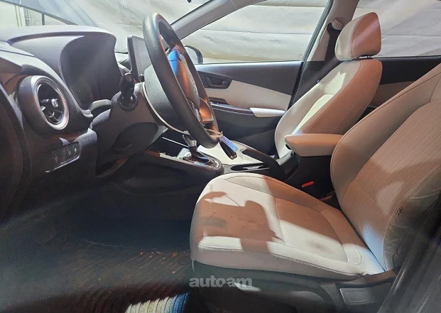 Hyundai Kona 2021 — լուսանկար 7