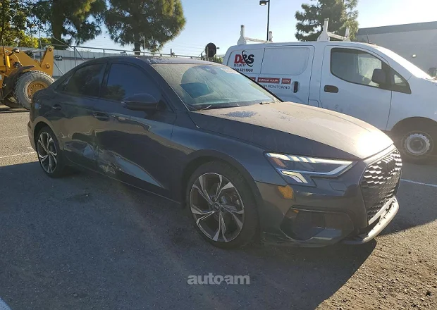 Audi A3 2023 — լուսանկար 1