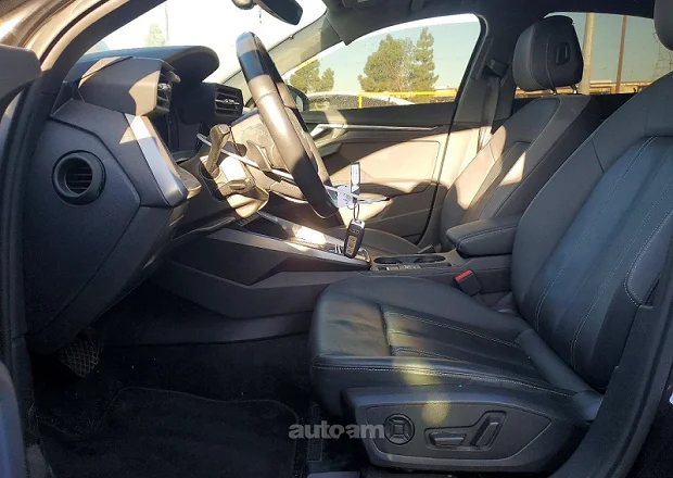 Audi A3 2023 — լուսանկար 4