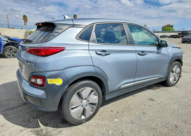 Hyundai Kona 2020 — լուսանկար 3