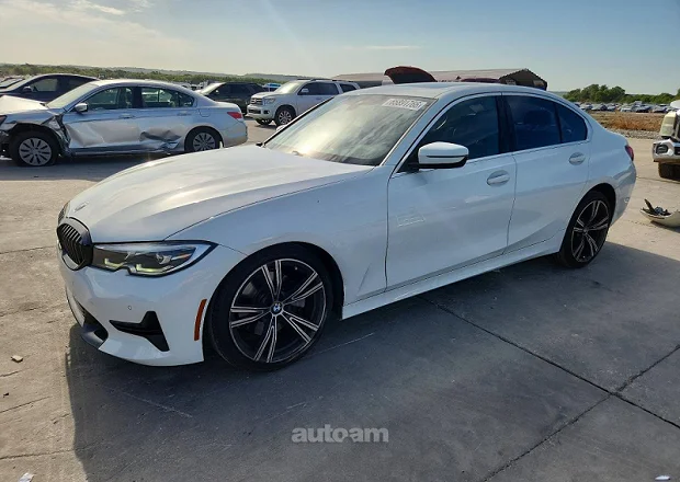 BMW 330 2022 — լուսանկար 1